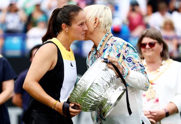 Martina Navratilova presents Daria Kasatkina with the winners trophy. Rothesay International Eastbourne, Day 7, Tennis, Devonshire Park, Eastbourne, UK - 29 June 2024  Copyright: xJamesxMarsh Shutterstockx 14555509ac