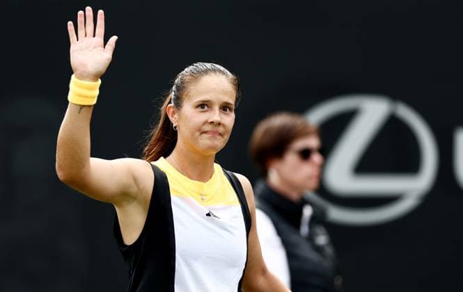 Daria Kasatkina celebrates after winning the Women s Singles Final. Rothesay International Eastbourne, Day 7, Tennis, Devonshire Park, Eastbourne, UK - 29 June 2024  Copyright: xJamesxMarsh Shutterstockx 14555509at