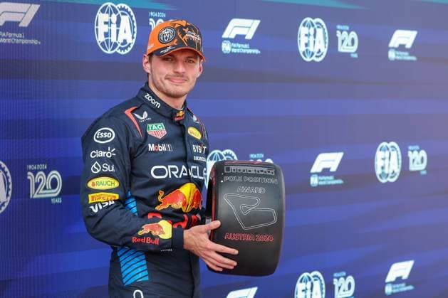 Max Verstappen Red Bull with the Pole Position Award, Qualifying, Austrian Grand Prix, Motorsport, Men, Formula 1, 29 06 2024 Spielberg Styria Austria Copyright: xkolbert-press ChristianxKolbertx