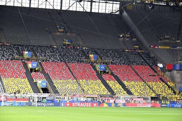 29 06 2024, xsltx, European Football Championship 2024 1 8 Final, Germany Denmark emspor, v l Stadium view interior, grass DFL DFB REGULATIONS PROHIBIT ANY USE OF PHOTOGRAPHS as IMAGE SEQUENCES and or QUASI VIDEO Dortmund