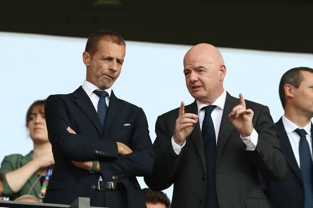 29 06 2024, xtgx, European Football Championship 2024 1 8 Final, Switzerland Italy emspor, f l UEFA President Aleksander Äaeferin Ceferin and UEFA President Gianni Infantino UEFA REGULATIONS PROHIBIT ANY USE OF PHOTOGRAPHS as IMAGE SEQUENCES and or QUASI VIDEO Berlin