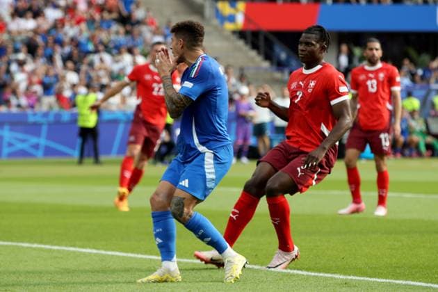 29 06 2024, xtgx, European Football Championship 2024 1 8 Final, Switzerland Italy emspor, v l Giovanni Di Lorenzo Italy Breel Donald Embolo Switzerland UEFA REGULATIONS PROHIBIT ANY USE OF PHOTOGRAPHS as IMAGE SEQUENCES and or QUASI VIDEO Berlin