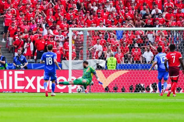 Goal for 1 0 Remo Freuler Switzerland, 08 GER, Switzerland vs Italy, European Football Championship, UEFA Euro 2024, Round of 16, 29 06 2024 GER, Switzerland vs Italy, European Football Championship, UEFA Euro 2024, Round of 16, 29 06 2024 Berlin Copyright: xEibner-Pressefoto MarcelxvonxFehrnx EP_MFN