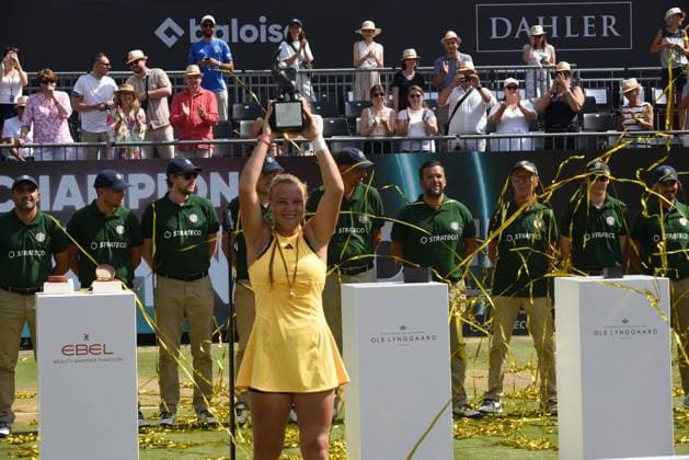 29 06 2024 Bad Homburg vor der Höhe WTA grass tennis tournament from 22 6 to 29 6 2024 Bad Homburg Open 2024 singles final between Diana Shnaider RUS and Donna Vekic Croatia Picture shows winner of the Bad Homburg Open 2024 Diana Schneider