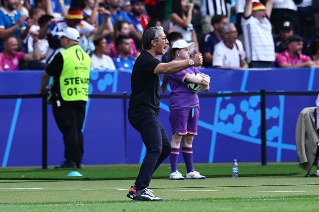 Switzerland manager Murat Yakin celebrates Remo Freuler scoring a goal 1-0 Switzerland v Italy, UEFA European Championship, EM, Europameisterschaft 2024, Round of 16, Football, Olympiastadion, Berlin, Germany - 29 Jun 2024 EDITORIAL USE ONLY No use with unauthorised audio, video, data, fixture lists, club league logos or live services. Online in-match use limited to 120 images, no video emulation. No use in betting, games or single club league player publications. Copyright: xMichaelxZemanek Shutterstockx 14562039ak