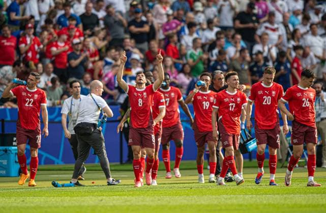 Football, Men, Season 2023 24, Euro 2024 Round of 16 in Berlin, Switzerland Italy, Swiss cheers after Remo Freulers 1-0 goal Switzerland , 29 06 2024, Copyright: xSebastianxRäppold MatthiasxKochx