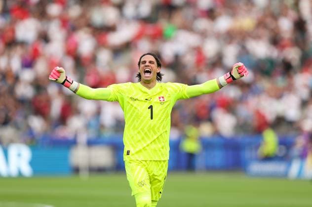 Yann Sommer of Switzerland celebrates Ruben Vargas scoring the second goal 2-0 Switzerland v Italy, UEFA European Championship, EM, Europameisterschaft 2024, Round of 16, Football, Olympiastadion, Berlin, Germany - 29 Jun 2024 EDITORIAL USE ONLY No use with unauthorised audio, video, data, fixture lists, club league logos or live services. Online in-match use limited to 120 images, no video emulation. No use in betting, games or single club league player publications. Copyright: xPaulxCurrie Shutterstockx 14562043bo