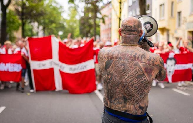Dortmund, Germany 29th Jun 2024 Danish fans mash from Westpark to the stadium Germany Denmark Germany Denmark 29 06 2024