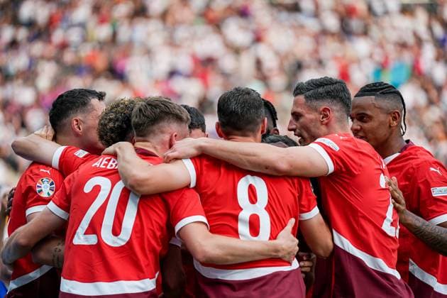 Berlin, Germany, June 29th 2024: Ruben Vargas (17 Switzerland) celebrates with teammates after scoring his team s second goal during the UEFA EURO, EM, Europameisterschaft,Fussball 2024 Germany Round 16 football match between Switzerland and Italy at Olympiastadion in Berlin, Germany. (Daniela Porcelli SPP)  Copyright: xDanielaxPorcellix xSPPx spp-en-DaPoSp-20240629-DP200335