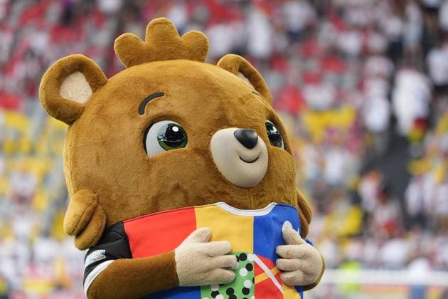 Mascot Albärt goes around Dortmund 29 06 2024 Germany vs Denmark, EURO2024 M37, Round of 16, EM Arena Dortmund