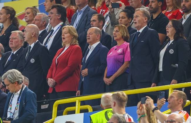 EURO 2024, Germany - Denmark, Olaf Scholz in the stands
