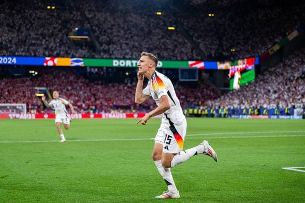 240629 Nico Schlotterbeck of Germany during the UEFA Euro 2024 Football Championship round of 16 match between Germany and Denmark on June 29, 2024 in Dortmund Photo Jesper Zerman BILDBYRAN kod JZ JZ0545 fotboll football soccer fotballs em europamästerskap em uefa euro uefa european football championship euro 2024 tyskland germany danmark denmark bbeng celebrate celebration  Copyright: JESPERxZERMAN BB240629JZ020