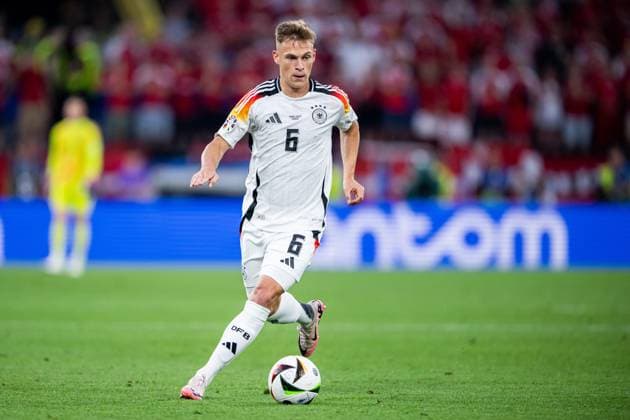 240629 Joshua Kimmich of Germany during the UEFA Euro 2024 Football Championship round of 16 match between Germany and Denmark on June 29, 2024 in Dortmund Photo Jesper Zerman BILDBYRAN kod JZ JZ0545 fotboll football soccer fotballs em europamästerskap em uefa euro uefa european football championship euro 2024 tyskland germany danmark denmark bbeng  Copyright: JESPERxZERMAN BB240629JZ023