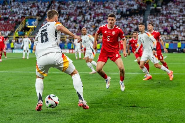 Joshua Kimmich Germany 06 Joakim Maehle Denmark 05 Germany vs Denmark, Men, Football, Round of 16, EURO 2024, 29 06 2024, European Championship Germany vs Denmark, Men, Football, Round of 16, EURO 2024, 29 06 2024, European Championship Dortmund Copyright: xEibner-Pressefoto BahhoxKarax EP_GER