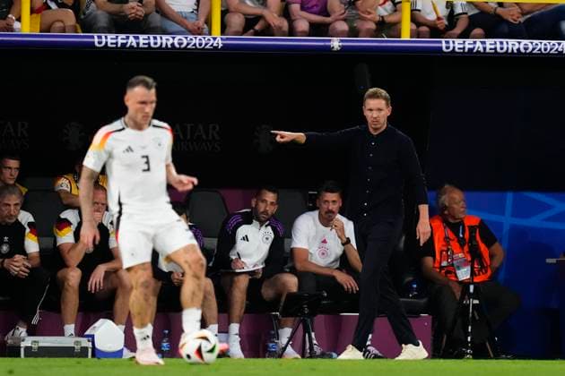 Germany v Denmark: Round of 16 - UEFA EURO, EM, Europameisterschaft,Fussball 2024 Julian Nagelsmann head coach of Germany gives instructions during the UEFA EURO 2024 round of 16 match between Germany and Denmark at Football Stadium Dortmund on June 29, 2024 in Dortmund, Germany. Dortmund Germany  Copyright: xJosexBretonx originalFilename:bretonhernandez-germanyv240629_npJXC.jpg