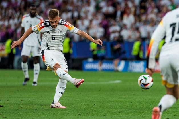 UEFA EURO 2024 Germany Denmark 29 06 2024 Joshua Kimmich Germany, 6 shoots UEFA EURO 2024 Germany Denmark BVB Stadion Dortmund, Dortmund on 29 06 2024 Copyright: xBEAUTIFULxSPORTS Wunderlx