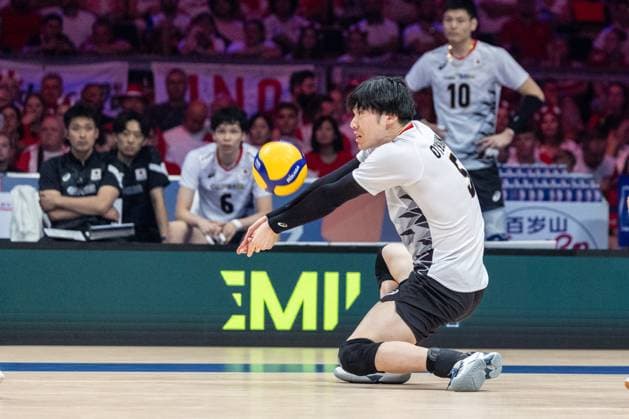 Slovenia - Japan 29.06.2024 Lodz, Poland, men s Volleyball Nations League, final round semifinals , game ( match ) Slovenia - Japan ; image shows: Tatsunori Otsuka photo Katarzyna Plewczynska Fotostyk Copyright: xFotostykxPhotoxAgencyx 20240629FCTKP2057