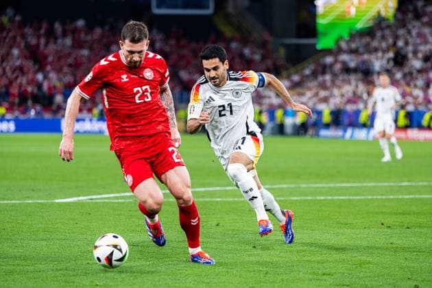 240629 Pierre Emilie Hojbjerg of Denmark and Ilkay Gundogan of Germany during the UEFA Euro 2024 Football Championship round of 16 match between Germany and Denmark on June 29, 2024 in Dortmund Photo Jesper Zerman BILDBYRAN kod JZ JZ0545 fotboll football soccer fotballs em europamästerskap em uefa euro uefa european football championship euro 2024 tyskland germany danmark denmark bbeng  Copyright: JESPERxZERMAN BB240629JZ058