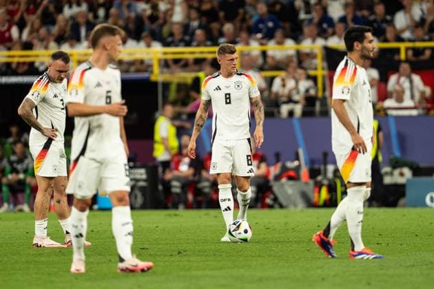 GER, Euro 2024, round of sixteen, Germany Germany, GER vs Denmark Denmark, DNK 29 06 2024, Signal Iduna Park BVB Stadion Dortmund , Dortmund, GER, Euro 2024, round of sixteen, Germany Germany Germany, GER vs Denmark Denmark, DNK Pictured Toni Kroos Germany Germany GER, 8 at free kick nordphotoxGmbHxx xChristianxSchulze nph000300