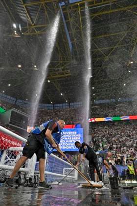 29 06 2024, Football UEFA EURO 2024, Round of 16, Germany Denmark, in the BVB Arena Dortmund, A thunderstorm has brewed over the sky, water is dripping down everywhere
