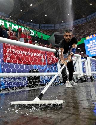 29 06 2024, Football UEFA EURO 2024, Round of 16, Germany Denmark, in the BVB Arena Dortmund, A thunderstorm has brewed over the sky, water is dripping down everywhere