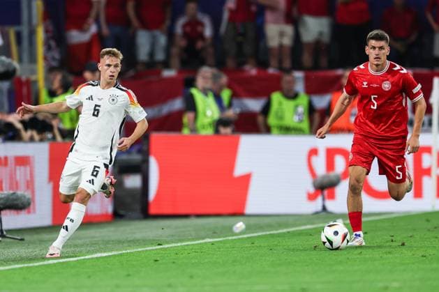 Sport, Football, UEFA EURO 2024 Round of 16 Germany Denmark 29 06 2024, BVB Stadium Dortmund Joshua Kimmich Germany, 6 Joakim Maehle Pedersen Denmark, 5 Dortmund BVB Stadium Dortmund North Rhine-Westphalia Germany