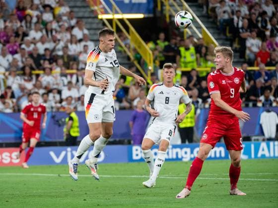 Nico Schlotterbeck Germany, 15 in duel with Rasmus Winther Hojlund Denmark, 09 , behind Toni Kroos Germany, 08 , GER, Germany GER vs Denmark DEN , European Football Championship, UEFA EURO 2024, Round of 16, 29 06 2024 GER, Germany GER vs Denmark DEN , European Football Championship, UEFA EURO 2024, Round of 16, 29 06 2024 Dortmund Copyright: xEibner-Pressefoto Memmlerx EP_MMR
