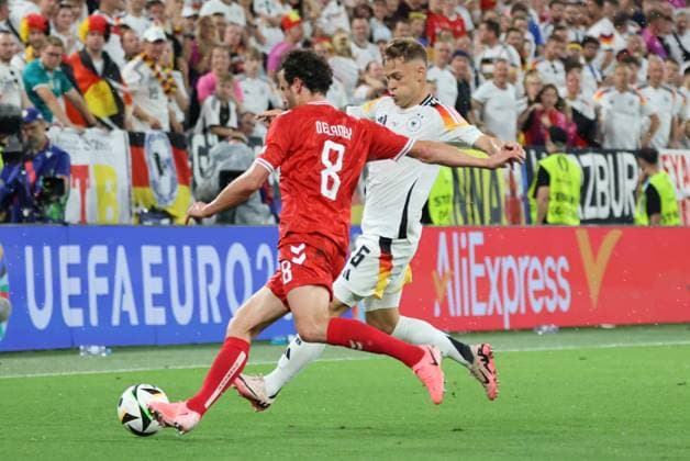 29 06 2024, Football, Men, UEFA European Championship 2024, Round of 16, Germany Denmark, Joshua Kimmich Germany , Thomas Delaney Denmark Dortmund Signal Iduna Park North Rhine-Westphalia Germany EN Copyright: xSebastianxBachx