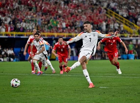 29 06 2024, Football UEFA EURO 2024, Round of 16, Germany Denmark, in the BVB Arena Dortmund, Kai Havertz Germany scores from the penalty spot to make it 1 0