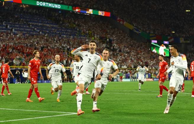 Kai Havertz of Germany scores the opening goal from the penalty spot 1-0 and celebrates Germany v Denmark, UEFA European Championship, EM, Europameisterschaft 2024, Round of 16, Football, BVB Stadion, Dortmund, Germany - 29 Jun 2024 EDITORIAL USE ONLY No use with unauthorised audio, video, data, fixture lists, club league logos or live services. Online in-match use limited to 120 images, no video emulation. No use in betting, games or single club league player publications.  Copyright: xKieranxMcManus Shutterstockx 14562066br