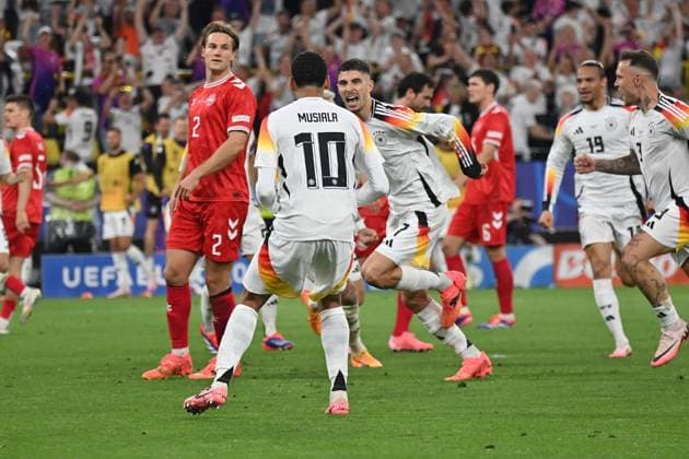 29 06 2024, xjrdrx, Football EM 2024 1 8 Final, Germany Denmark emspor, v l Goal celebration after the goal to celebrate the goal celebrate 1 0 by Kai Havertz German national football team DFB hand penalty penalty UEFA REGULATIONS PROHIBIT ANY USE OF PHOTOGRAPHS as IMAGE SEQUENCES and or QUASI VIDEO Dortmund
