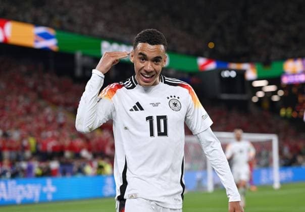 Jubel 2 0 Jamal Musiala Germany 29 06 2024, European Football Championship 2024, Round of 16 Germany Denmark Dortmund North Rhine-Westphalia Germany Team2