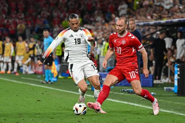 Soccer, Men, Season 2023 24, Euro EM 2024 Round of 16 in Dortmund , Germany Denmark, Leroy Sane Germany and Christain Eriksen Denmark in a duel , 29 06 2024, Copyright: xMatthiasxKochx