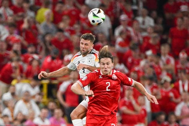 Soccer, Men, Season 2023 24, Euro EM 2024 Round of 16 in Dortmund , Germany Denmark, Niclas Füllkrug Fuellkrug Germany and Joachim Andersen Denmark in a duel , 29 06 2024, Copyright: xMatthiasxKochx