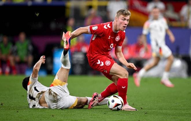 Football Euro 2024 Round of 16 29 06 2024 Germany Denmark Ilkay Guendogan left, Germany vs Rasmus Hoejlund right, Denmark