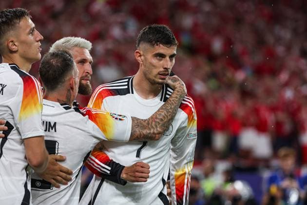 Euro 2024 Germany Denmark on 29 06 2024 at the BVB stadium Dortmund in Dortmund cheering, goal celebration, goal scorer Kai Havertz Germany 7 cheers after his goal for 1 to 0 with Robert Andrich Germany 23 , David Raum Germany 3 and Nico Schlotterbeck Germany 15 MH
