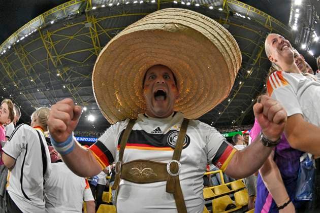 29 06 2024, Football UEFA EURO 2024, Round of 16, Germany Denmark, in the BVB Arena Dortmund, Germany fan cheers