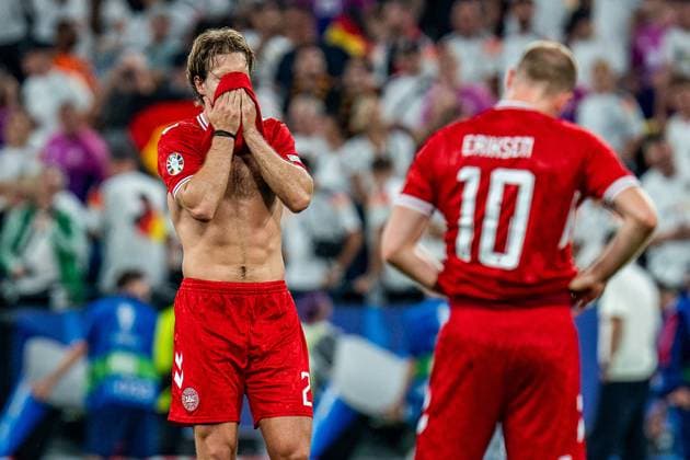 Disappointment for Joachim Christian Andersen Denmark 02 and Christian Eriksen Denmark 10 after the final whistle Germany vs Denmark, Men, Football, Round of 16, EURO 2024, 29 06 2024, European Championship Germany vs Denmark, Men, Football, Round of 16, EURO 2024, 29 06 2024, European Championship Dortmund Copyright: xEibner-Pressefoto BahhoxKarax EP_GER