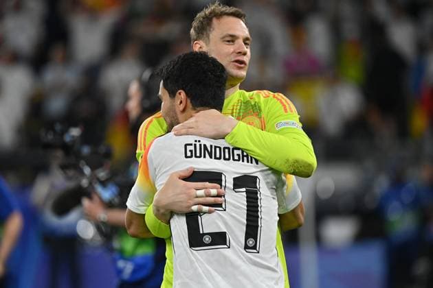 29 06 2024, xjrdrx, Football EM 2024 1 8 Final, Germany Denmark emspor, v l jubilation, joy, emotions about the victory Manuel Neuer German Football National Team DFB Ilkay Gündogan German Football National Team DFB DFL DFB REGULATIONS PROHIBIT ANY USE OF PHOTOGRAPHS as IMAGE SEQUENCES and or QUASI VIDEO Dortmund