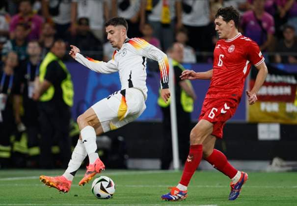 Germany v Denmark: Round of 16 - UEFA EURO, EM, Europameisterschaft,Fussball 2024 Kai Havertz of Germany and Andreas Christensen of Denmark challenge during the UEFA EURO 2024 round of 16 match between Germany and Denmark at Football Stadium Dortmund on June 29, 2024 in Dortmund, Germany. Dortmund Football Stadium Dortmund Germany Germany Copyright: xRichardxSellers Sportsphoto APLx 14043209