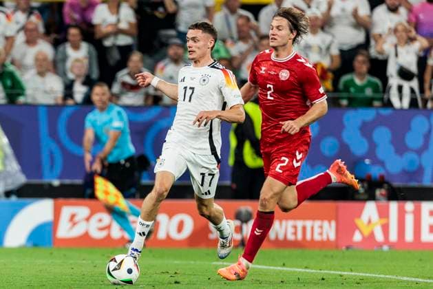 UEFA EURO 2024 Germany Denmark 29 06 2024 Florian Wirtz Germany, 17 , Joachim Christian Andersen Denmark, 2 UEFA EURO 2024 Germany Denmark BVB Stadion Dortmund, Dortmund on 29 06 2024 Copyright: xBEAUTIFULxSPORTS Wunderlx