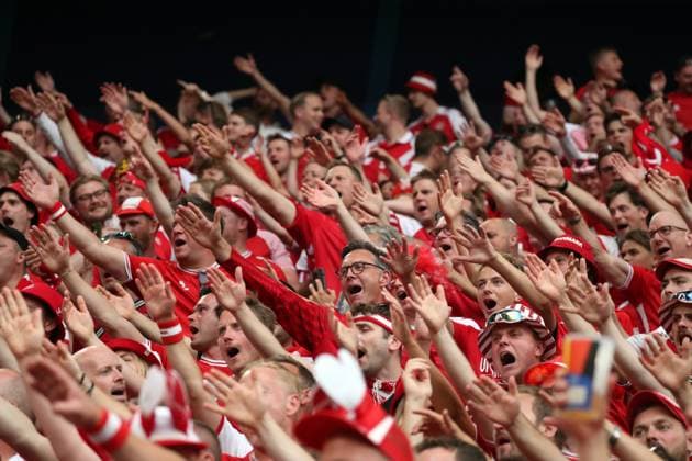 Germany - UEFA EURO, EM, Europameisterschaft,Fussball 2024 - Germany vs Denmark - 29 06 2024 GERMANY, DORTMUND, JUNE 29. Supporters of Denmark during the UEFA EURO 2024 Round of 16 match between Germany and Denmark on June 29, 2024 at BVB Stadion in Dortmund, Germany. Photo by Manuel Blondeau AOP.Press Dortmund BVB Stadion Germany Copyright: x ManuelxBlondeau AOP.Pressx AOP20240629 0103