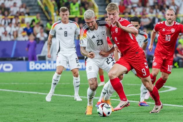 Euro 2024 Germany Denmark on 29 06 2024 at the BVB Stadium Dortmund in Dortmund Robert Andrich Germany 23 vs Rasmus Winther Hojlund Denmark Denmark 9 MH