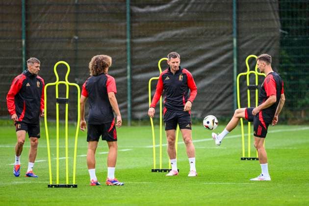 Belgium Media Activities - UEFA EURO, EM, Europameisterschaft,Fussball 2024 30 06 2024 FREIBERG AM NECKA, GERMANY - JUNE 30 :Vertonghen Jan defender of Belgium, Castagne Timothy defender of Belgium, Meunier Thomas defender of Belgium during a training session of the Belgian Red Devils at the UEFA EURO 2024 European Football Championship tournament on June 30, 2024 in Freiberg am Necka, Germany, 30 06 2024 Freiberg am Necka Germany  Copyright: xVincentxKalutx