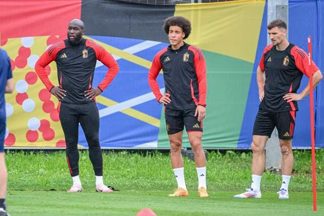 Belgium Media Activities - UEFA EURO, EM, Europameisterschaft,Fussball 2024 30 06 2024 FREIBERG AM NECKA, GERMANY - JUNE 30 : Lukaku Romelu forward of Belgium, Witsel Axel midfielder of Belgium, Meunier Thomas defender of Belgium during a training session of the Belgian Red Devils at the UEFA EURO 2024 European Football Championship tournament on June 30, 2024 in Freiberg am Necka, Germany, 30 06 2024 Freiberg am Necka Germany  Copyright: xVincentxKalutx