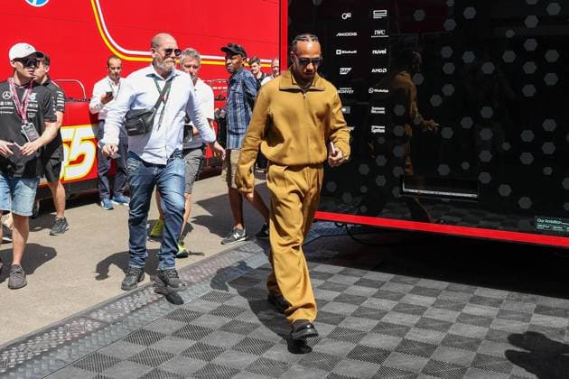 Lewis Hamilton Mercedes AMG arrives at the paddock, Paddock, Race, Grand Prix of Austria, Motorsport, Men, Formula 1, 30 06 2024 Spielberg Styria Austria Copyright: xkolbert-press ChristianxKolbertx