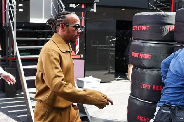Lewis Hamilton Mercedes AMG arrives at the paddock, Paddock, Race, Grand Prix of Austria, Motorsport, Men, Formula 1, 30 06 2024 Spielberg Styria Austria Copyright: xkolbert-press ChristianxKolbertx