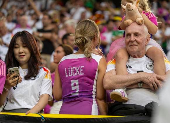 EURO 2024, Lisa Füllkrug in a one-piece jersey
