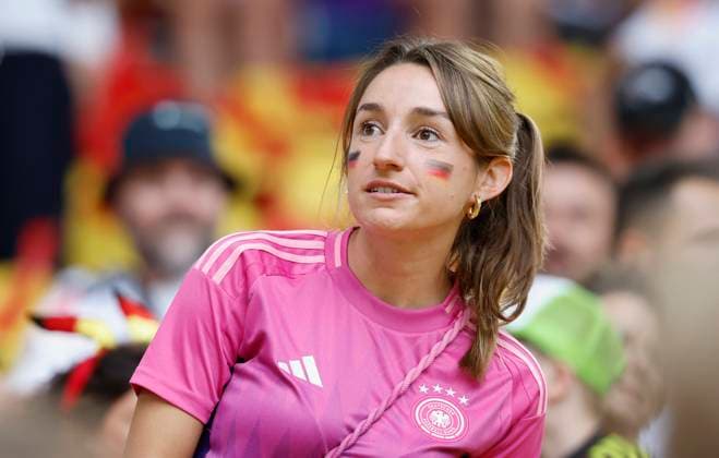 29 06 2024, Football, Euro 2024, Round of 16, Germany - Denmark, GER, Dortmund, BVB Stadium Picture from left Lena Wurzenberger, partner of trainer, coach, Julian Nagelsmann Germany Copyright: HMBxMedia xHeikoxBecker