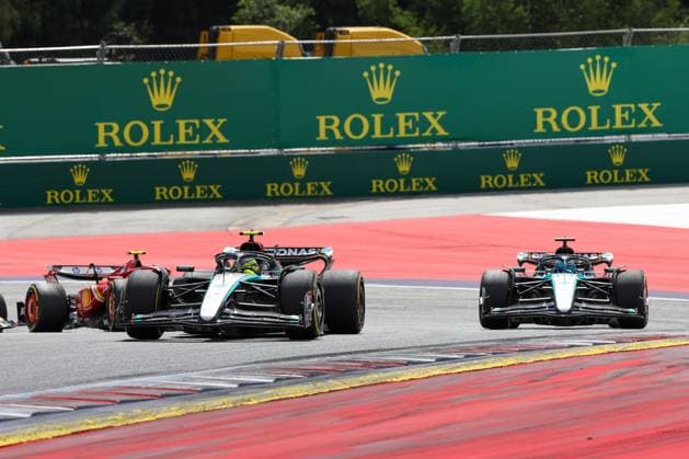 Carlos Sainz jr Scuderia Ferrari HP , Lewis Hamilton Mercedes AMG , George Russell Mercedes AMG , Race, Grand Prix of Austria, Motorsport, Men, Formula 1, 30 06 2024 Spielberg Styria Austria Copyright: xkolbert-press ChristianxKolbertx